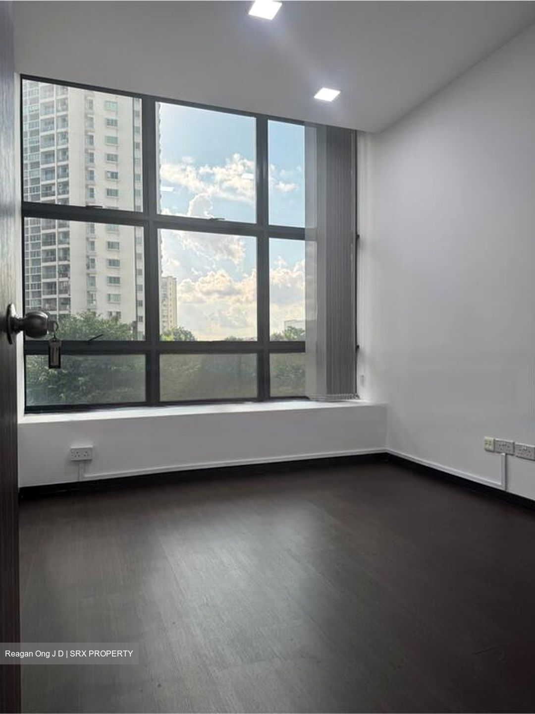 Midview City (D20), Factory #461293291